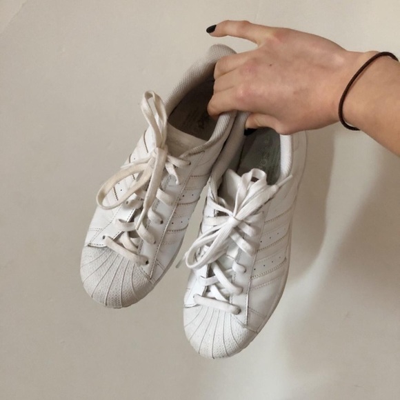 Adidas Superstar Sneakers in White! - Picture 2 of 3